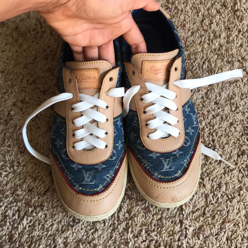 LV sneakers monogram 37.5 - Picture 3 of 16